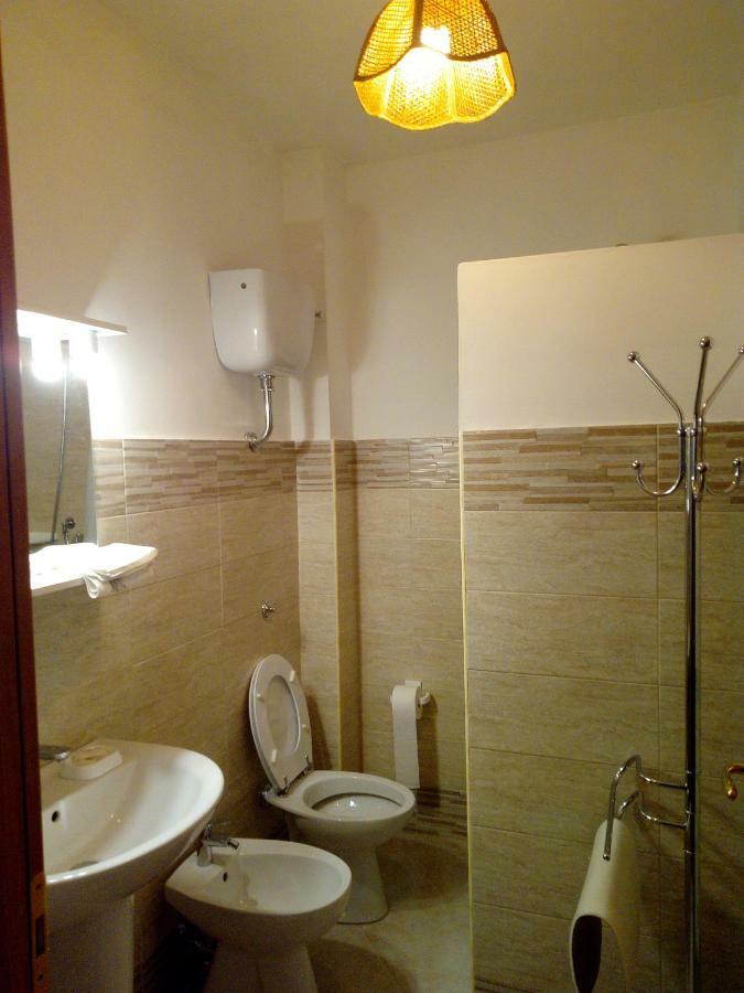 Bed & Breakfast Hotel California Terracina Εξωτερικό φωτογραφία